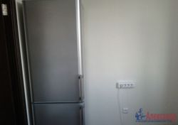 1-комнатная квартира (40м2) в аренду по адресу Луначарского пр., 15— фото 6 из 10