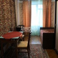 Комната в 3-комнатной квартире (18м2) в аренду по адресу Юрия Гагарина просп., 16— фото 3 из 9
