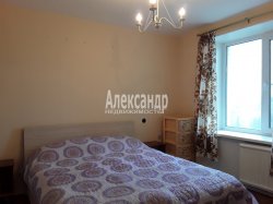 1-комнатная квартира (32м2) в аренду по адресу Софьи Ковалевской ул., 8— фото 2 из 9