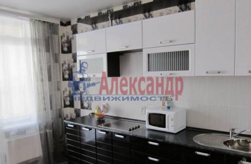 1-комнатная квартира (36м2) в аренду по адресу Матроса Железняка ул., 57— фото 1 из 4