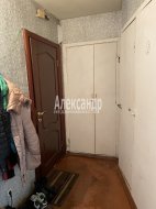 2-комнатная квартира (45м2) на продажу по адресу Антонова-Овсеенко ул., 13— фото 4 из 13