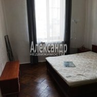 2-комнатная квартира (41м2) на продажу по адресу Ропшинская ул., 1— фото 3 из 10