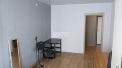 1-комнатная квартира (39м2) на продажу по адресу Среднерогатская ул., 16— фото 5 из 20