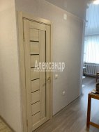 2-комнатная квартира (53м2) на продажу по адресу Приозерск г., Ленинградская ул., 1— фото 7 из 25