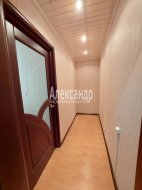 1-комнатная квартира (33м2) на продажу по адресу Глажево пос., 12— фото 3 из 13