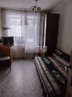 3-комнатная квартира (60м2) на продажу по адресу Кировск г., Набережная ул., 1— фото 4 из 13