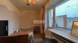 3-комнатная квартира (51м2) на продажу по адресу Лесогорский пгт., Гагарина ул., 13— фото 3 из 22