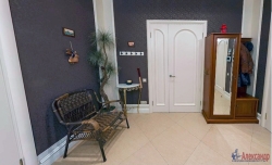 3-комнатная квартира (124м2) на продажу по адресу Крестовский просп., 26— фото 3 из 28