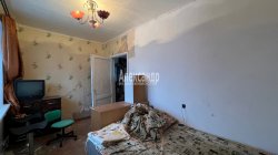 3-комнатная квартира (51м2) на продажу по адресу Лесогорский пгт., Гагарина ул., 13— фото 5 из 22