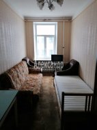 Комната в 5-комнатной квартире (119м2) на продажу по адресу Большой Сампсониевский просп., 19— фото 3 из 14