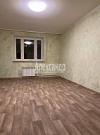 3-комнатная квартира (90м2) на продажу по адресу Коломяжский просп., 26— фото 5 из 13