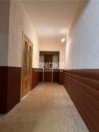 3-комнатная квартира (90м2) на продажу по адресу Коломяжский просп., 26— фото 8 из 13