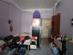 Комната в 3-комнатной квартире (78м2) на продажу по адресу Выборг г., Первомайская ул., 6— фото 3 из 7