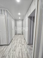 4-комнатная квартира (72м2) на продажу по адресу Каменногорск г., Бумажников ул., 17— фото 8 из 29