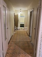 2-комнатная квартира (52м2) на продажу по адресу Композиторов ул., 11— фото 6 из 18