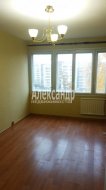 Комната в 3-комнатной квартире (60м2) на продажу по адресу Руднева ул., 3— фото 3 из 22
