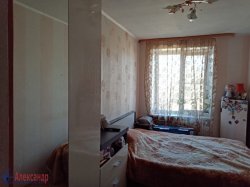3-комнатная квартира (54м2) на продажу по адресу Волхов г., Волгоградская ул., 15— фото 2 из 13