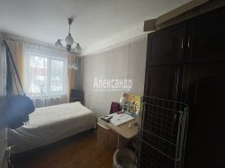 3-комнатная квартира (57м2) на продажу по адресу Приозерск г., Калинина ул., 23— фото 9 из 14