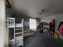 3-комнатная квартира (98м2) на продажу по адресу Белоусова ул., 29— фото 8 из 15