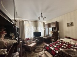 2-комнатная квартира (54м2) на продажу по адресу Лиговский пр., 133— фото 4 из 10
