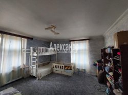 3-комнатная квартира (98м2) на продажу по адресу Белоусова ул., 29— фото 9 из 15
