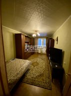 2-комнатная квартира (64м2) на продажу по адресу Костюшко ул., 2— фото 7 из 11