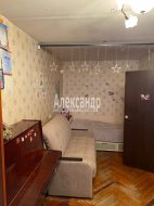 1-комнатная квартира (36м2) на продажу по адресу Димитрова ул., 16— фото 4 из 10