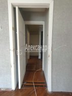2-комнатная квартира (42м2) на продажу по адресу Крюкова ул., 19— фото 5 из 17