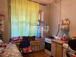 3-комнатная квартира (76м2) на продажу по адресу Невский пр., 166— фото 16 из 25
