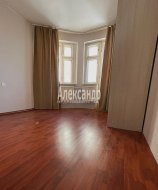2-комнатная квартира (68м2) на продажу по адресу Стойкости ул., 26— фото 7 из 15
