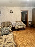 3-комнатная квартира (58м2) на продажу по адресу Коммунаров (Горелово) ул., 116— фото 14 из 32