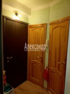 1-комнатная квартира (34м2) на продажу по адресу Камышовая ул., 28— фото 10 из 23