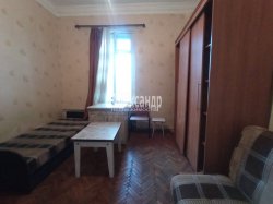 Комната в 3-комнатной квартире (80м2) на продажу по адресу Кондратьевский просп., 31— фото 14 из 15