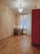 3-комнатная квартира (71м2) на продажу по адресу Якубовича ул., 20— фото 4 из 11