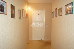 3-комнатная квартира (109м2) на продажу по адресу Дегтярный пер., 6— фото 23 из 64