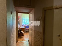 3-комнатная квартира (76м2) на продажу по адресу Невский пр., 166— фото 15 из 25