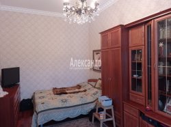 1-комнатная квартира (36м2) на продажу по адресу Выборгская ул., 10— фото 14 из 17