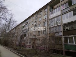 2-комнатная квартира (57м2) на продажу по адресу Пулковская ул., 15— фото 3 из 20