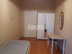 3-комнатная квартира (109м2) на продажу по адресу Дегтярный пер., 6— фото 20 из 64