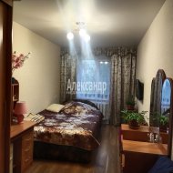 2-комнатная квартира (43м2) на продажу по адресу Ломоносов г., Скуридина ул., 6— фото 4 из 15