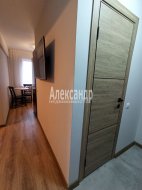 3-комнатная квартира (60м2) на продажу по адресу Карпинского ул., 21— фото 8 из 20
