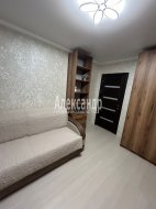 3-комнатная квартира (72м2) на продажу по адресу Приозерск г., Гоголя ул., 38— фото 11 из 38