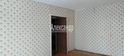 3-комнатная квартира (56м2) на продажу по адресу Стрельна г., Гоголя ул., 6— фото 18 из 25