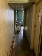 Комната в 5-комнатной квартире (119м2) на продажу по адресу Большой Сампсониевский просп., 19— фото 9 из 14