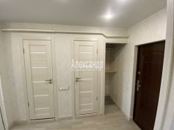 1-комнатная квартира (34м2) на продажу по адресу Художников пр., 24— фото 8 из 15