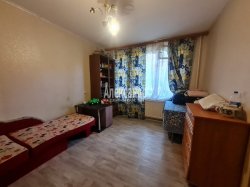 3-комнатная квартира (60м2) на продажу по адресу Пискаревский просп., 48— фото 8 из 20