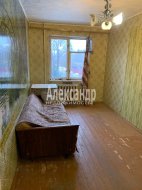 4-комнатная квартира (61м2) на продажу по адресу Приозерск г., Калинина ул., 47— фото 15 из 16