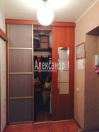 1-комнатная квартира (46м2) на продажу по адресу Коммунар г., Гатчинская ул., 6— фото 14 из 18