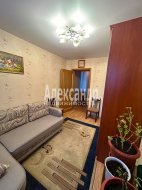 2-комнатная квартира (70м2) на продажу по адресу Всеволожск г., Василеозерская ул., 1— фото 13 из 23