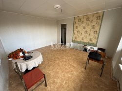 2-комнатная квартира (46м2) на продажу по адресу Большевиков просп., 4— фото 2 из 8